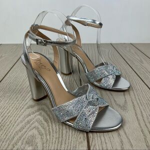 Jewel Badgley Mischka Gem Nicoline Evening Sandals 8.5M Metallic Silver